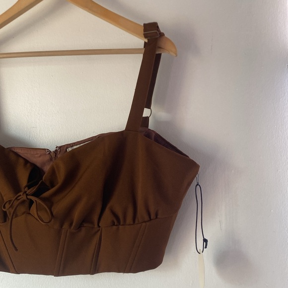 Remi x Revolve 1X Jodi Crop Top - Picture 7 of 12